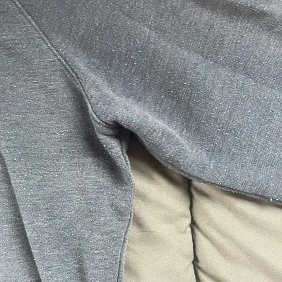 Columbia Pullover - Picture 5 of 5